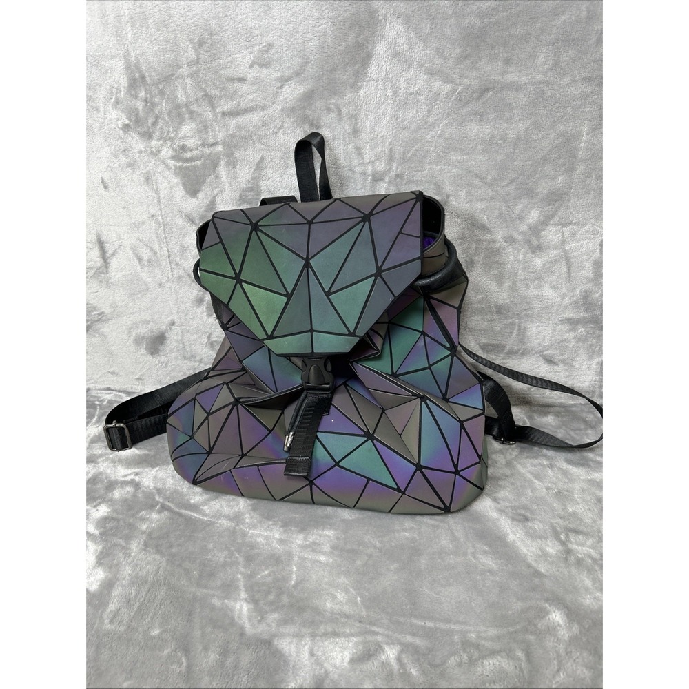 LUXSHE Geometric Iridescent Backpack Luminous Drawstring Backpack READ!